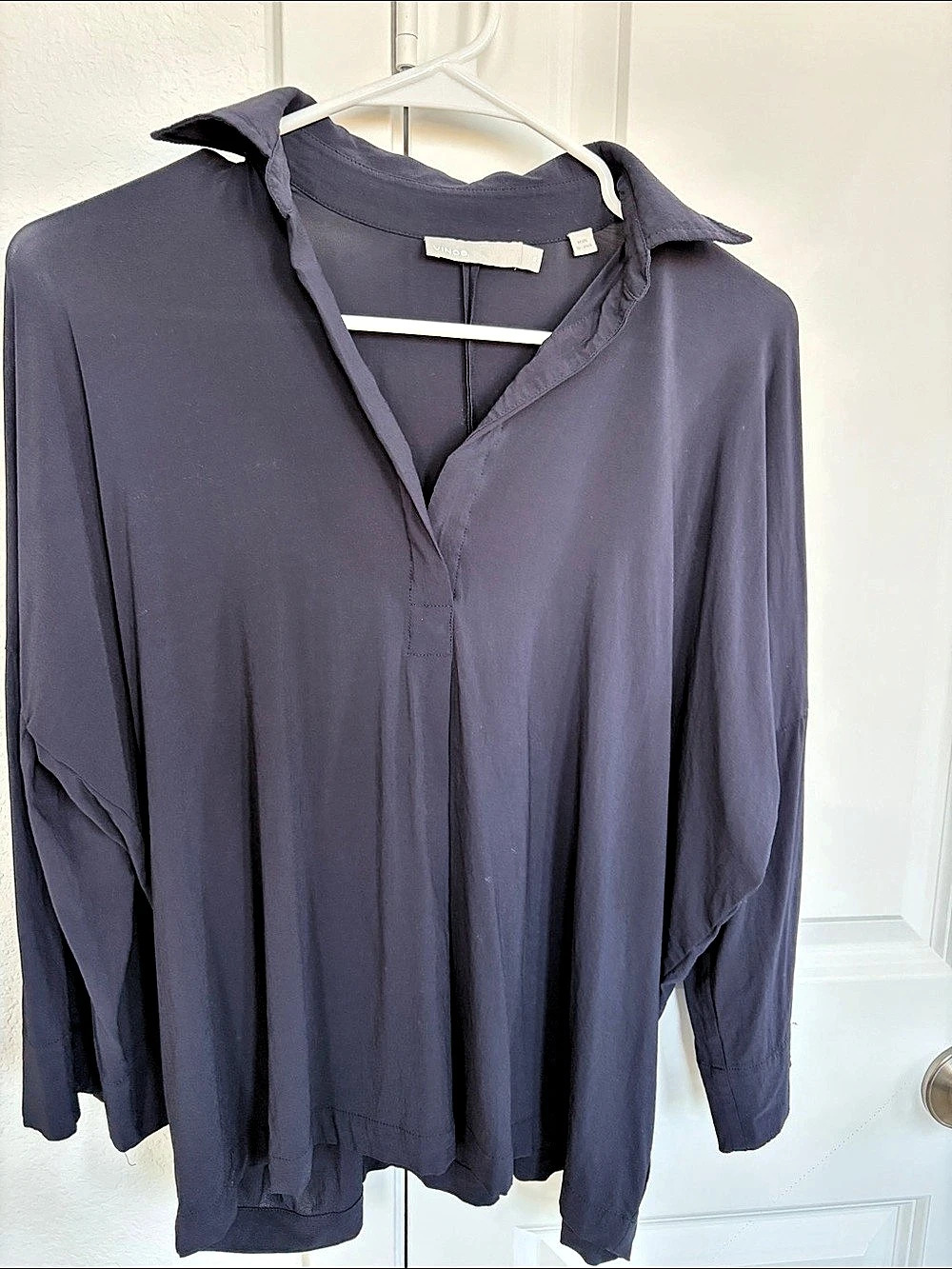 Vince Blouse in Purple XS Like New